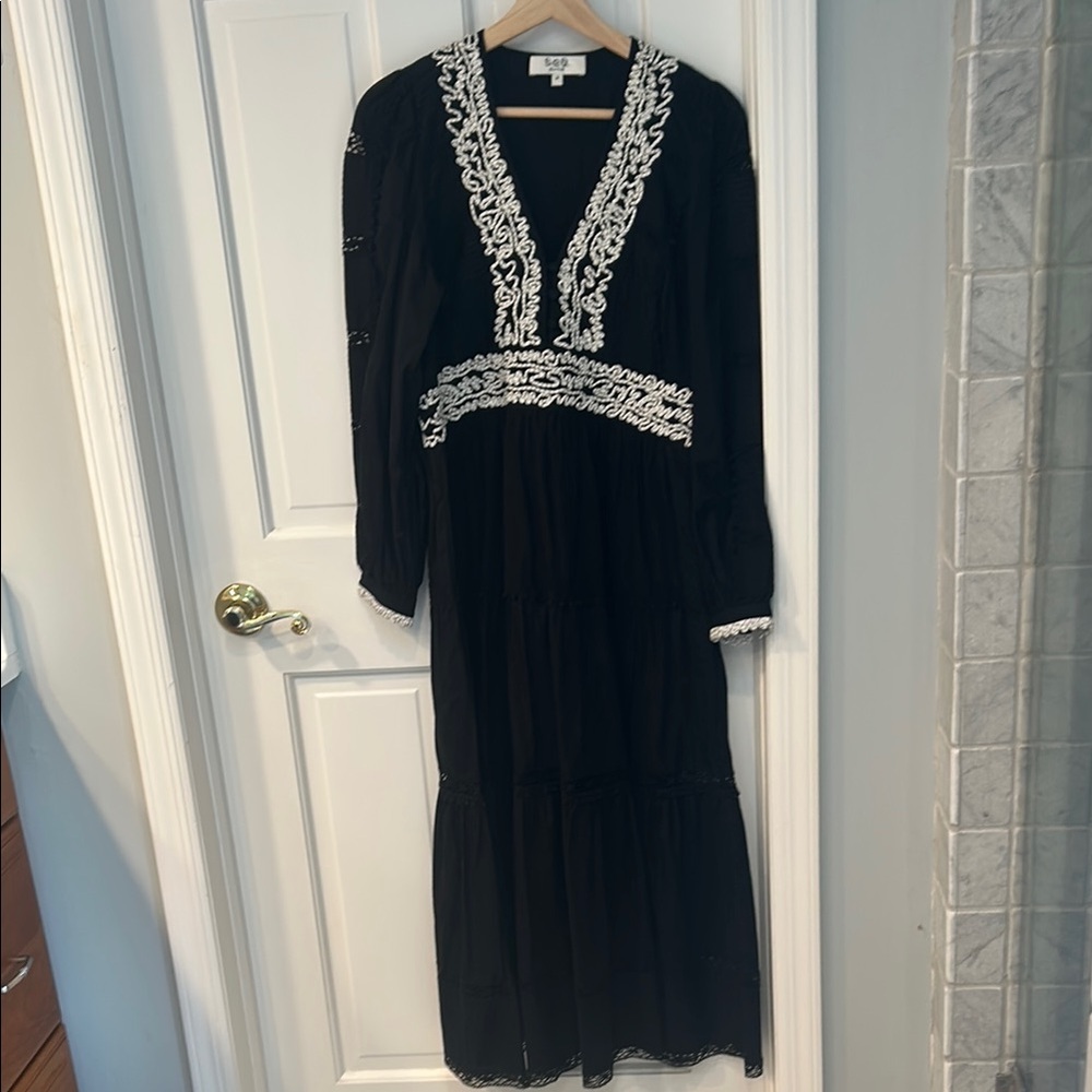 Sea Black Embellished Gown V-Neck Bishop Sleeves